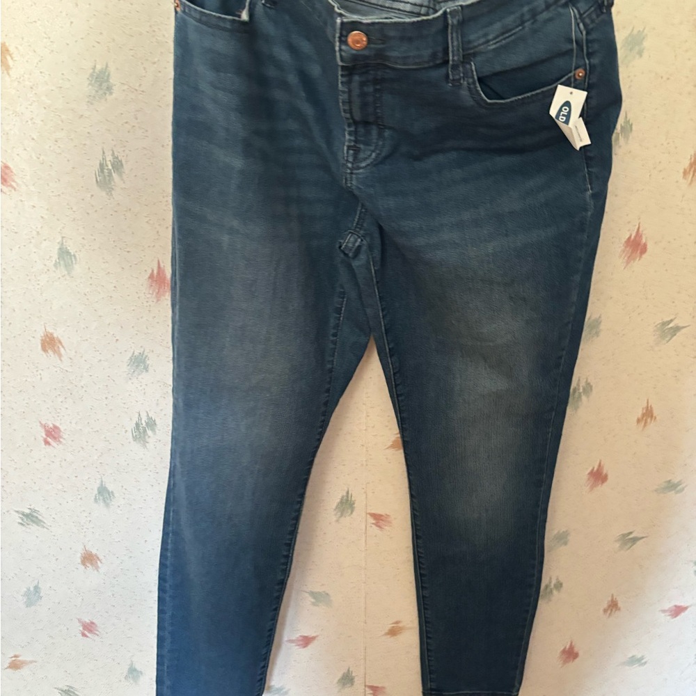 Old Navy Women's Skinny Jeans - Dark Blue